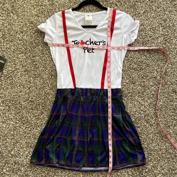 Teachers Pet costume Spirit Halloween - Picture 7 of 7